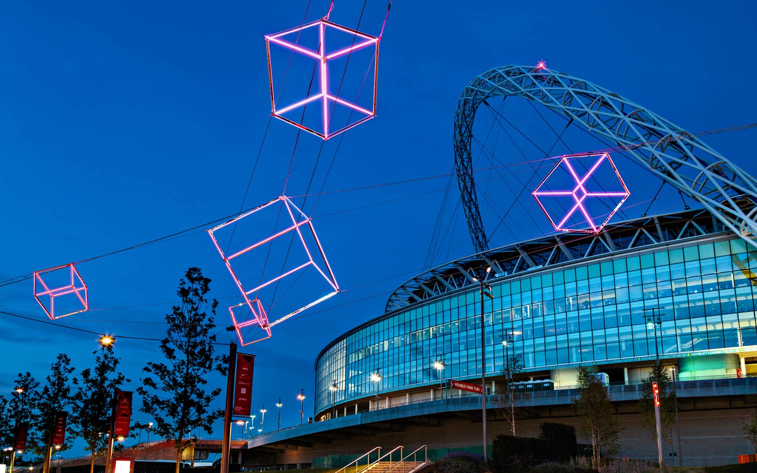 Wembley Lights Box