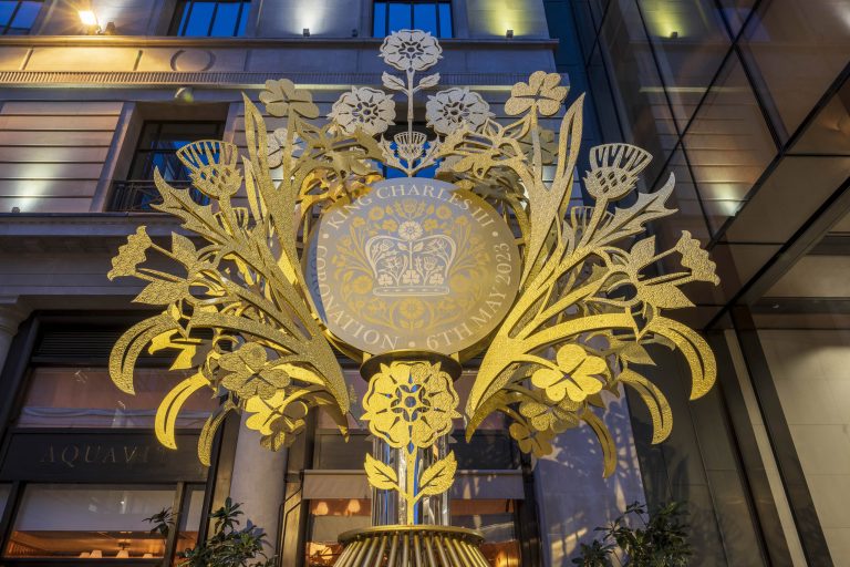 Coronation Selfie: golden floral coronation sculpture in St James's Market, London